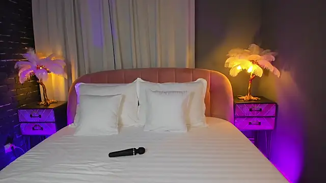 AmedeeaBanks online show from 11, 9, 2025