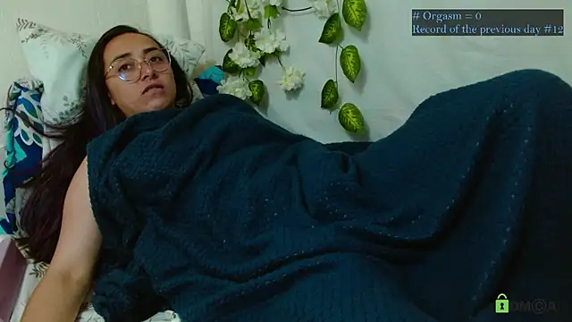 Hot Candy  online show from 23, 2, 2026