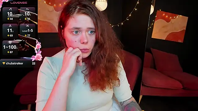 SophiePure online show from 26, 2, 2025