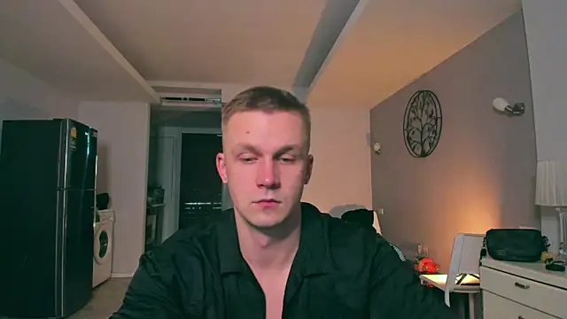 Samuel Andrew online show from 15, 10, 2025