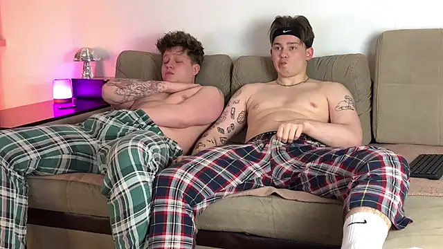 Snapshot of twoguyspleasure chatting on 3, 3, 2025 twoguyspleasure online show from 3, 3, 2025