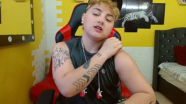 isabeautyx19 online show from 27, 9, 2025