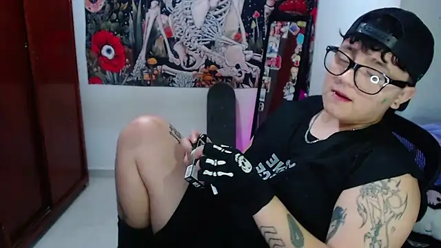 Snapshot of isabeautyx19 chatting on 28, 4, 2026 isabeautyx19 online show from 28, 4, 2026