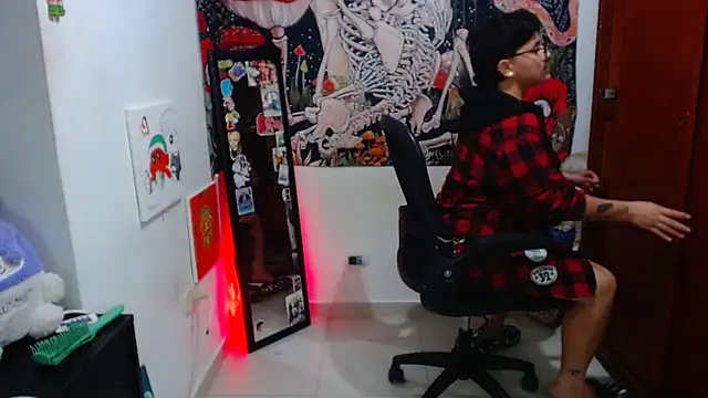 Snapshot of isabeautyx19 chatting on 9, 5, 2026 isabeautyx19 online show from 9, 5, 2026