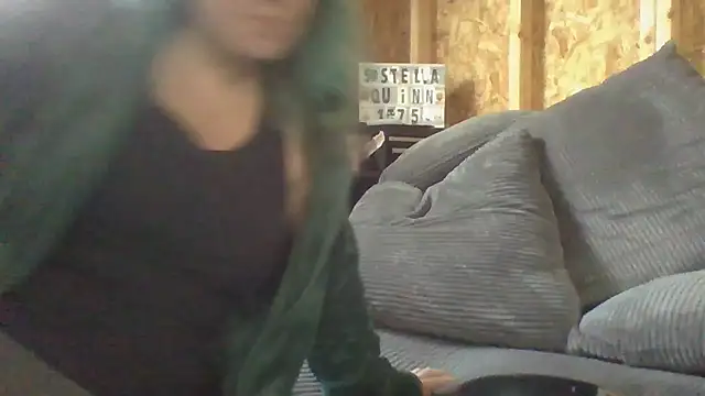 stellaquinn1775 online show from 11, 1, 2026