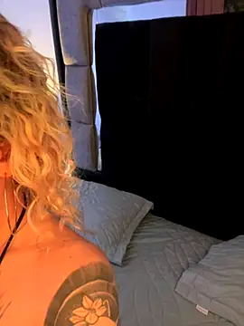 Bonnie vega online show from 6, 11, 2025