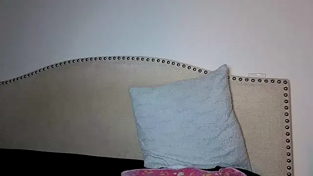 Snapshot of xoxcatt chatting on 1, 2, 2026 xoxcatt online show from 1, 2, 2026