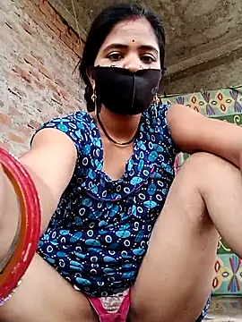 Snapshot of Mamta_Chaterjee chatting on 5, 7, 2026 Mamta Chaterjee online show from 5, 7, 2026