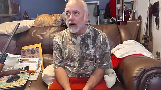 Snapshot of PincheDave4u chatting on 29, 12, 2024 PincheDave4u online show from 29, 12, 2024