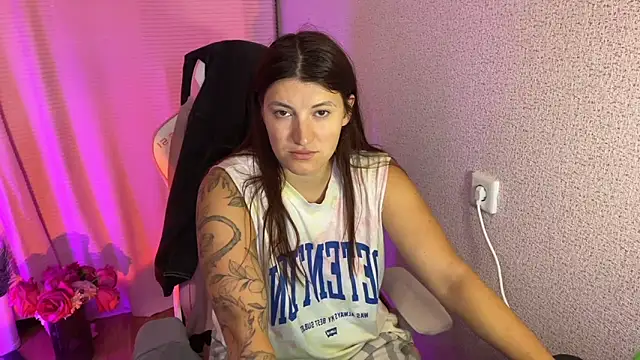 Katrin  kiss online show from 19, 10, 2025