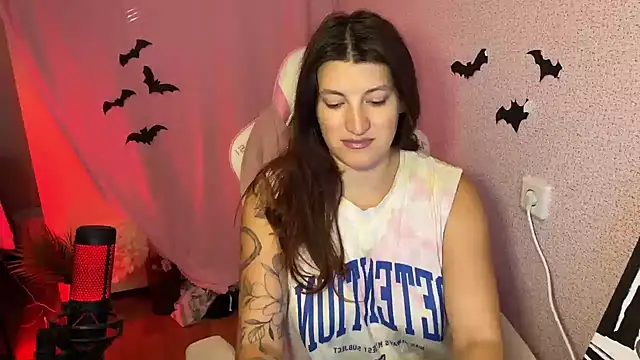 Katrin  kiss online show from 1, 11, 2025