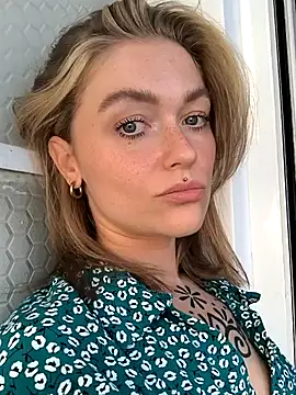 Snapshot of Goldloeckchen159 chatting on 19, 7, 2026 Goldloeckchen159 online show from 19, 7, 2026