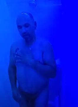 KrazyLegz online show from 3, 10, 2025