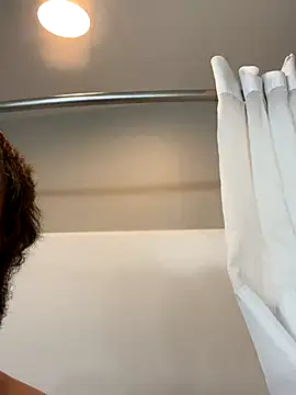 Snapshot of bigJohnson223 chatting on 21, 10, 2025 bigJohnson223 online show from 21, 10, 2025