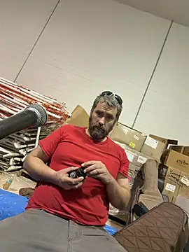 Snapshot of bigJohnson223 chatting on 17, 2, 2026 bigJohnson223 online show from 17, 2, 2026