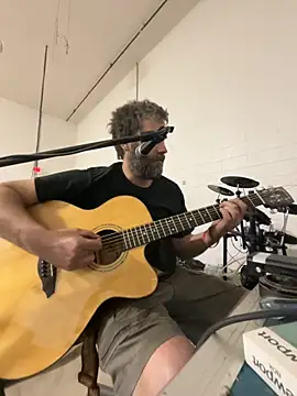 Snapshot of bigJohnson223 chatting on 15, 3, 2026 bigJohnson223 online show from 15, 3, 2026