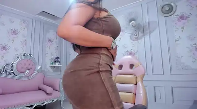 perla milf4u online show from 20, 3, 2025