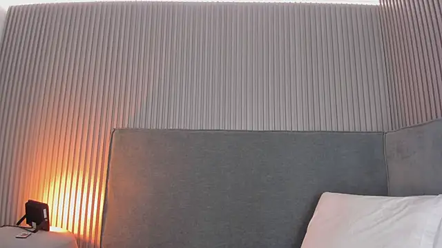 Snapshot of emelie_89 chatting on 22, 11, 2025 emelie 89 online show from 22, 11, 2025