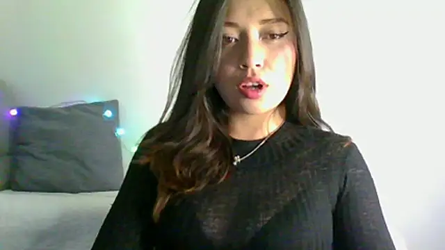 Snapshot of katherodriguezx chatting on 8, 5, 2026 katherodriguezx online show from 8, 5, 2026