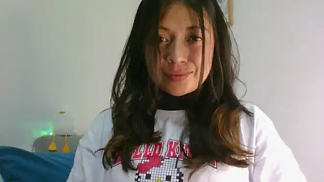 Snapshot of katherodriguezx chatting on 12, 5, 2026 katherodriguezx online show from 12, 5, 2026