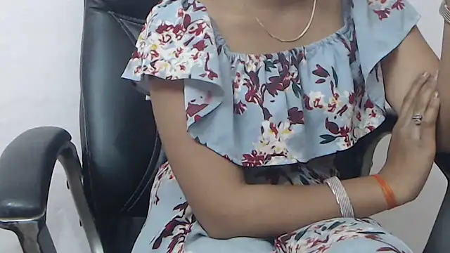 wildbabes online show from 4, 3, 2025