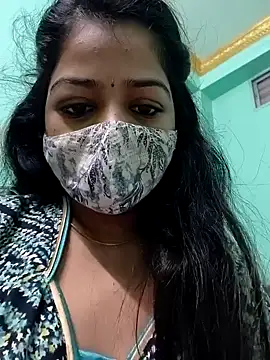 Snapshot of Monalisa_Singh chatting on 4, 1, 2025 Monalisa Singh online show from 4, 1, 2025