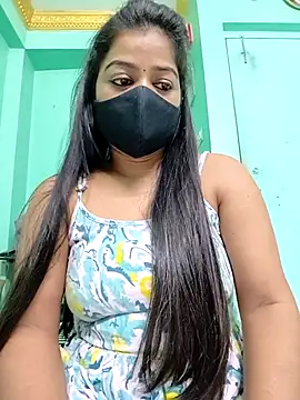 Snapshot of Monalisa_Singh chatting on 21, 10, 2025 Monalisa Singh online show from 21, 10, 2025