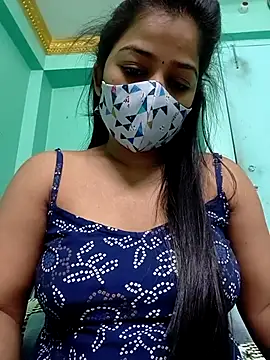 Snapshot of Monalisa_Singh chatting on 4, 11, 2025 Monalisa Singh online show from 4, 11, 2025