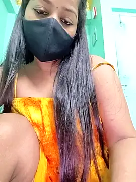 Snapshot of Monalisa_Singh chatting on 5, 11, 2025 Monalisa Singh online show from 5, 11, 2025