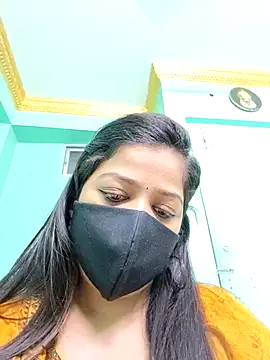 Snapshot of Monalisa_Singh chatting on 13, 11, 2025 Monalisa Singh online show from 13, 11, 2025