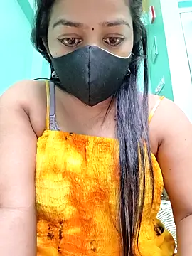 Snapshot of Monalisa_Singh chatting on 15, 11, 2025 Monalisa Singh online show from 15, 11, 2025