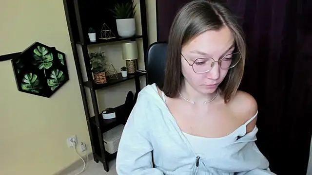 Snapshot of EmillyPlay chatting on 16, 1, 2025 EmillyPlay online show from 16, 1, 2025
