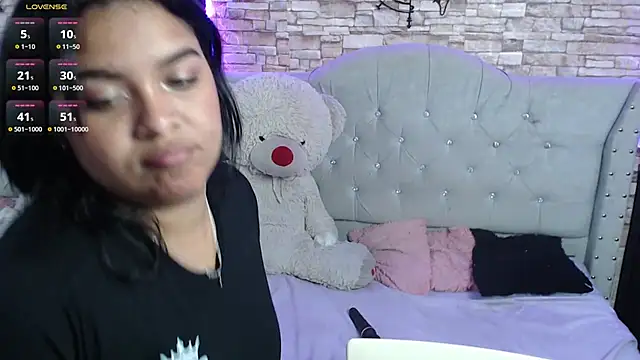 Snapshot of sia_cavad chatting on 6, 1, 2025 sia cavad online show from 6, 1, 2025