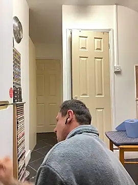 Snapshot of Yourhotboy_42 chatting on 9, 2, 2025 Yourhotboy 42 online show from 9, 2, 2025