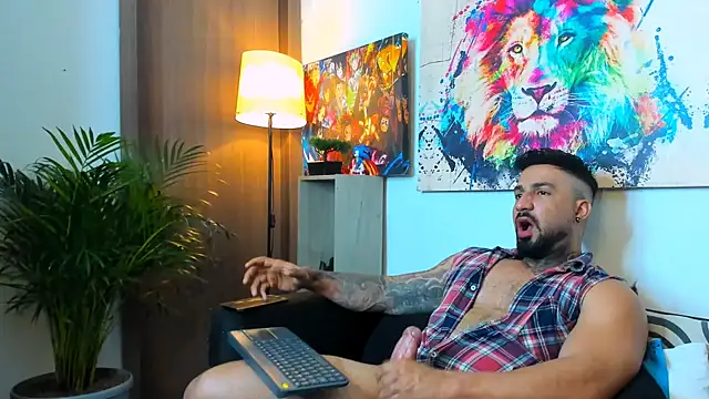 naugthy dominant online show from 28, 11, 2025