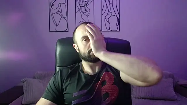 brindlefly6969 online show from 12, 11, 2025