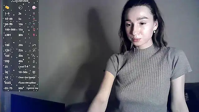 ElizaSwon online show from 4, 3, 2025