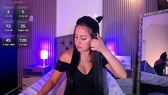 Snapshot of isabella_smith_ chatting on 15, 1, 2025 isabella smith online show from 15, 1, 2025