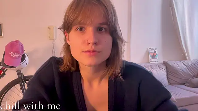 Your Hand In mine online show from 20, 3, 2026