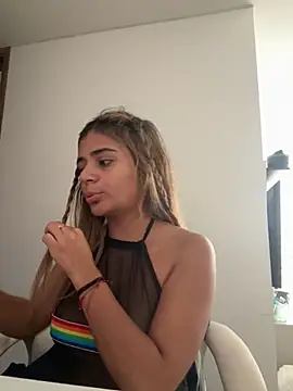 Snapshot of pamell_col chatting on 1, 10, 2025 pamell col online show from 1, 10, 2025