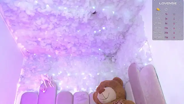 puca ebony online show from 14, 11, 2025