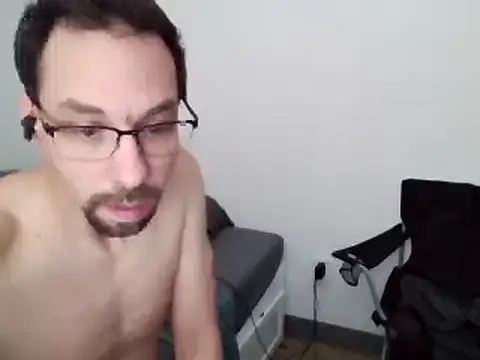 Snapshot of Iliketocooksquirt25 chatting on 31, 1, 2025 Iliketocooksquirt25 online show from 31, 1, 2025