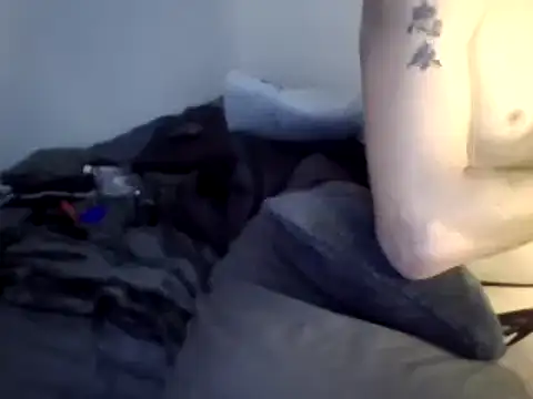 Snapshot of Iliketocooksquirt25 chatting on 7, 3, 2025 Iliketocooksquirt25 online show from 7, 3, 2025