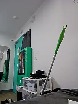 Snapshot of Iliketocooksquirt25 chatting on 26, 10, 2025 Iliketocooksquirt25 online show from 26, 10, 2025