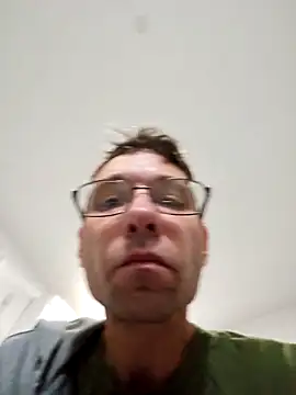 Snapshot of Iliketocooksquirt25 chatting on 14, 11, 2025 Iliketocooksquirt25 online show from 14, 11, 2025