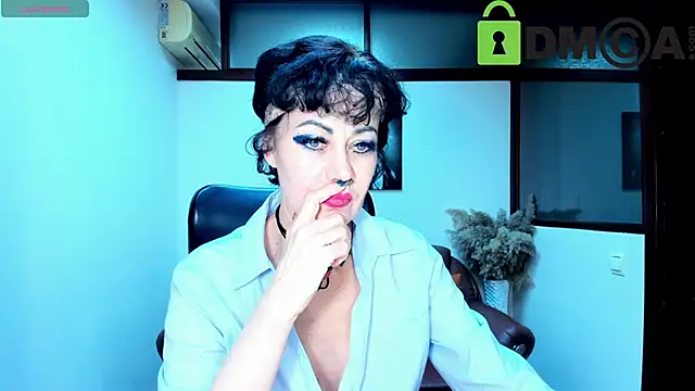 Silvia Wallec online show from 15, 2, 2025