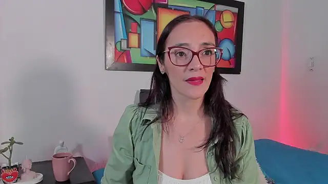 Jessica Herrera  online show from 14, 12, 2025