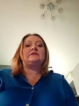 lady charlyne online show from 4, 12, 2025