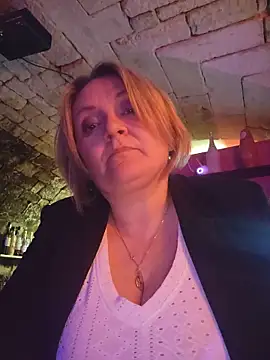 lady charlyne online show from 15, 5, 2026