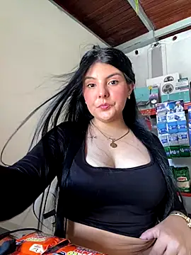 bella isabela online show from 13, 9, 2025